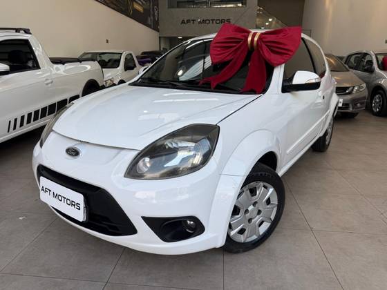 FORD KA 1.0 MPI 8V FLEX 2P MANUAL FORD KA 1.0 MPI 8V FLEX 2P MANUAL